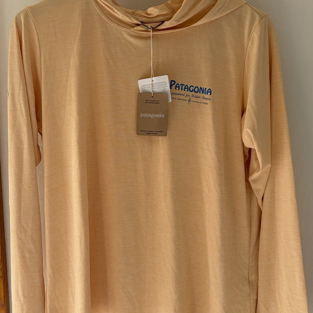 Patagonia Women’s Capilene Cool Daily Graphic Ling Sleeve Hoodie